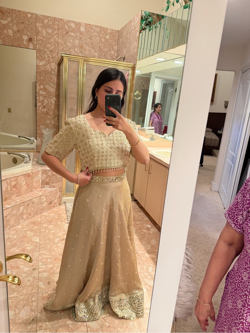 Embroidered Cream Lehenga Skirt - Elegant Bridal/Occasion Wear
